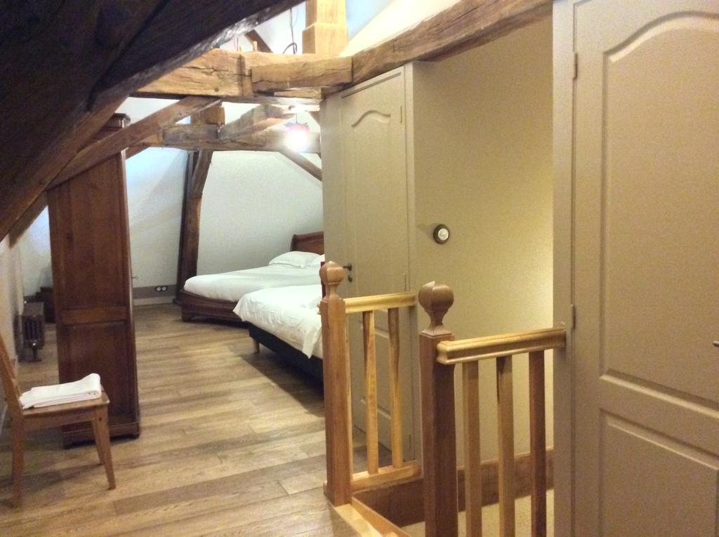 Domaine De Noyer Bed and Breakfast Saint-Christophe-en-Brionnais Kamer foto
